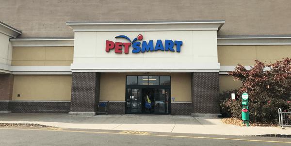 Petsmart store front